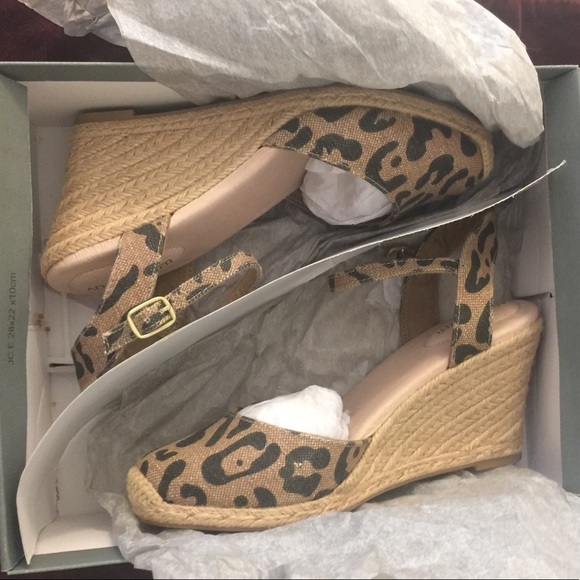 Leopard Espadrille Wedges Size 7.5 - Picture 6 of 7